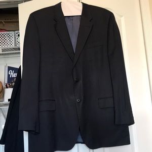 Navy pinstripe men’s suit set